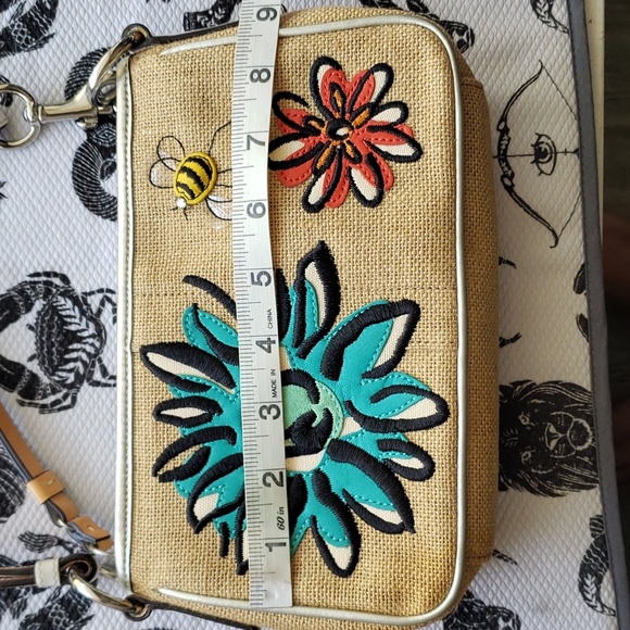 Coach burlap Demi Bumblebee shoulder bag - Picture 14 of 15